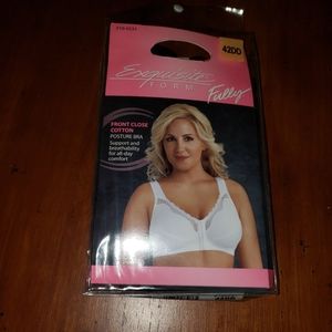 Front close posture bra